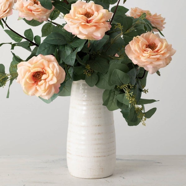 Vase en céramique | Vase pour fleurs de 11 1/2 po. | Vase à fleurs en céramique blanc crème | Contenant pour fournitures florales | Style d'étagère | Vase de ferme