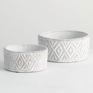 Round White Planter 2 Sizes | Concrete Planter Dish with Drainage Hole | Planter Bowl | Succulent Planter Gift