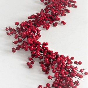 Holiday Garland-red Berry Garland-holiday Mantel Decor-christmas