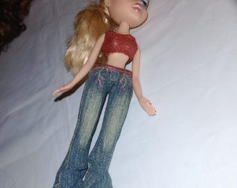 2001 MGA Bratz Doll Chloe Blonde Long Hair Blue Eyes Xpress It Vintage