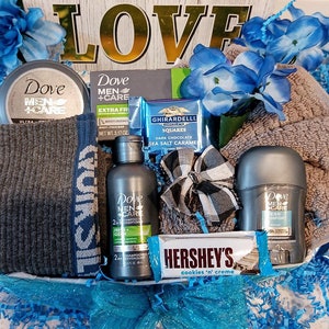 Men&#39;s Boyfriend Any Occasion Birthday Dove Bath Body Face Spa Quiksilver Socks Hershey&#39;s Ghirardelli Chocolate Gift Basket for Him Hamper