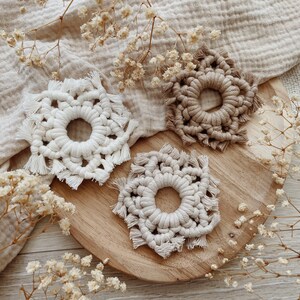 Macrame Poinsettia // Christmas decoration/Christmas decorations/Macrame star