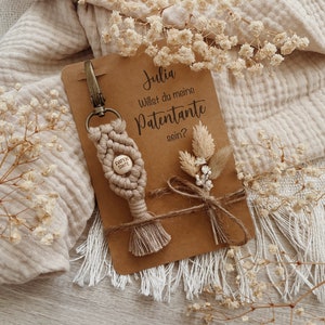 Geschenkkarte mit Makramee Schlüsselanhänger und Mini Trockenblumenstrauß || Patentante || Trauzeugin || Brautjungfer