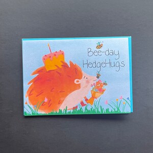 Cartão de aniversário do ouriço || Bee-day Hedgehugs || Cartão de aniversário para amante dos animais || Cartão para amante da natureza