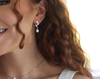 Luna Earrings | Bridal Wedding Pearl Drop Earrings for Brides and Bridesmaids