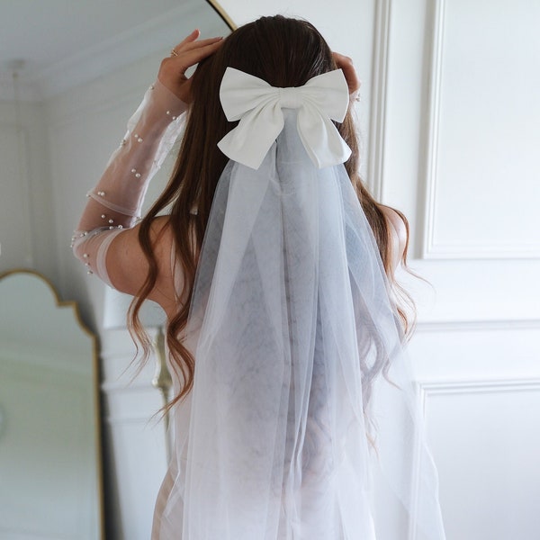 Camille Bow Veil | Bridal Satin Bow and Tulle Veil, Hen Party Bachelorette Hair Accessory for Brides