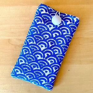 Etui téléphone lunettes tissu japonais fête des mères fait main housse IPhone Samsung cordon bandoulière cadeau femme fille anniversaire