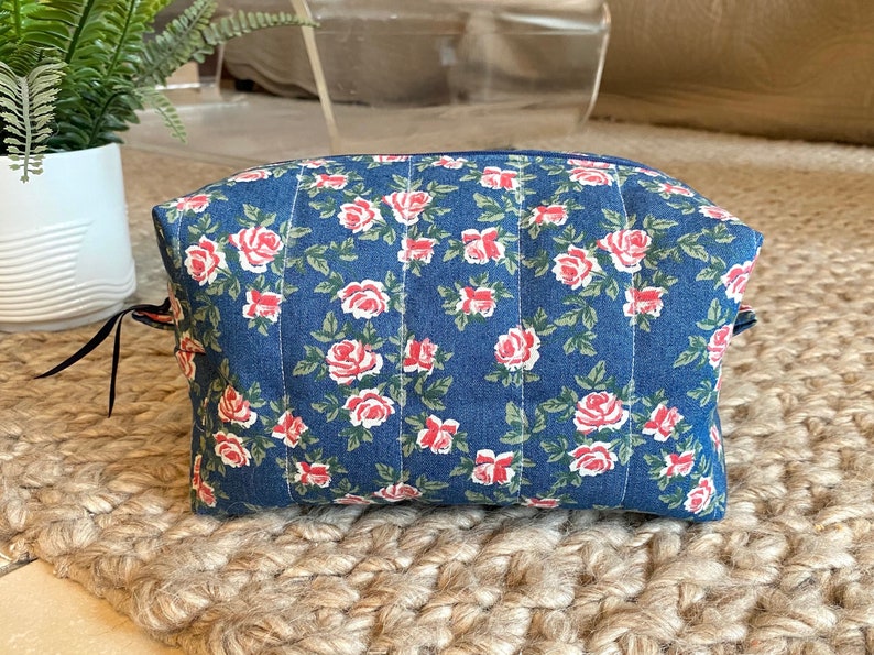 Quilted toiletry bag washbag denim fabric waterproof toothbrush case shabby chic soap pouch woman girlfriend Mother's Day birthday gift image 7