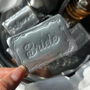 silver foil place cards. Wedding decor, wedding name cards. Handmade product, vintage decor. 5 silver place cards, with names and vintage frame