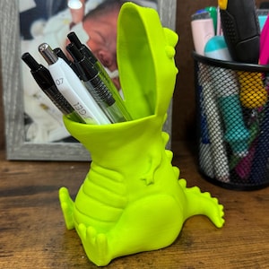 Desk Rex – 3D Printed T-Rex Pen Holder – Made by Kid Entrepreneur