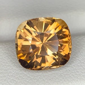 Natural Imperial Topaz Gemstone: 6.20 Carat Golden Yellow Fancy Cut