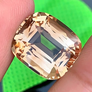 Golden Yellow Topaz Gemstone: 17.55 Carat Cushion Cut Stone