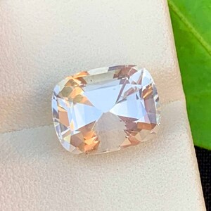 Natural Sherry Topaz Gemstone: 7.80 Carat Golden Yellow Loose Topaz