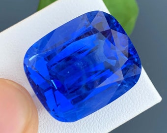 55.32 Karat Santa Maria Aquamarin Edelstein: Tiefblauer Kissenschliff