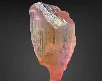 Natural Peach Pink Kunzite Crystal, Terminated Damage Free, Healing Crystal, Kunzite From Afghanistan -  108.00 Gram.   68*32*30 mm