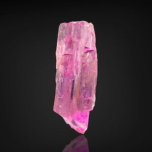 Natural Pink Kunzite Crystal, Healing Crystal, Raw Kunzite, Crystal From Afghanistan -  8.98 Gram.    42*16*9 mm