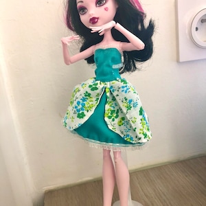 Monster High teal princess dress