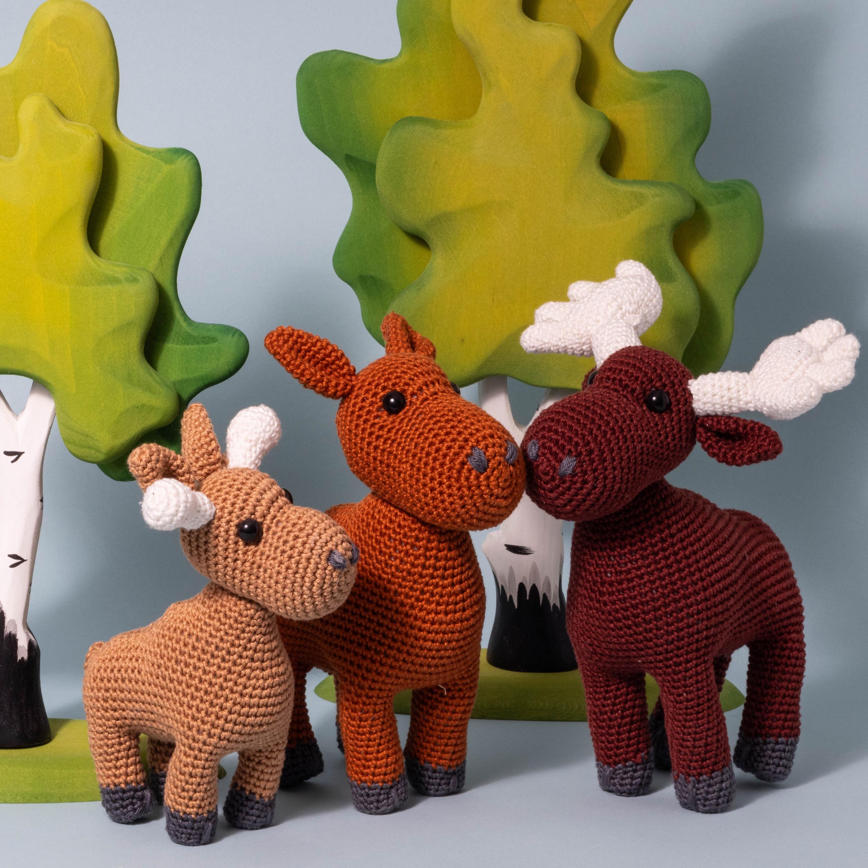 35 Moose Crochet Patterns: Woodland Amigurumi, Loveys, Plushies, and More 1 Crochet Pattern Moose Family Amigurumi Tutorial