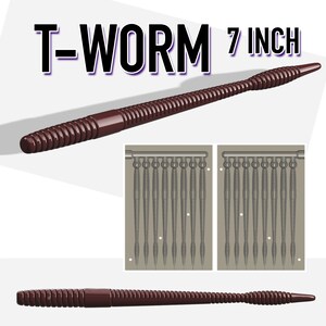 Op de afbeelding: Een donkerbruine T-WORM kunstaas, ongeveer 18 cm lang, met een geribbeld lichaam en een taps toelopend uiteinde. De afbeelding toont ook twee mallen met meerdere wormvormige holtes, waarschijnlijk voor het maken van meer kunstaas. De tekst "T-WORM 7 INCH" staat bovenaan.