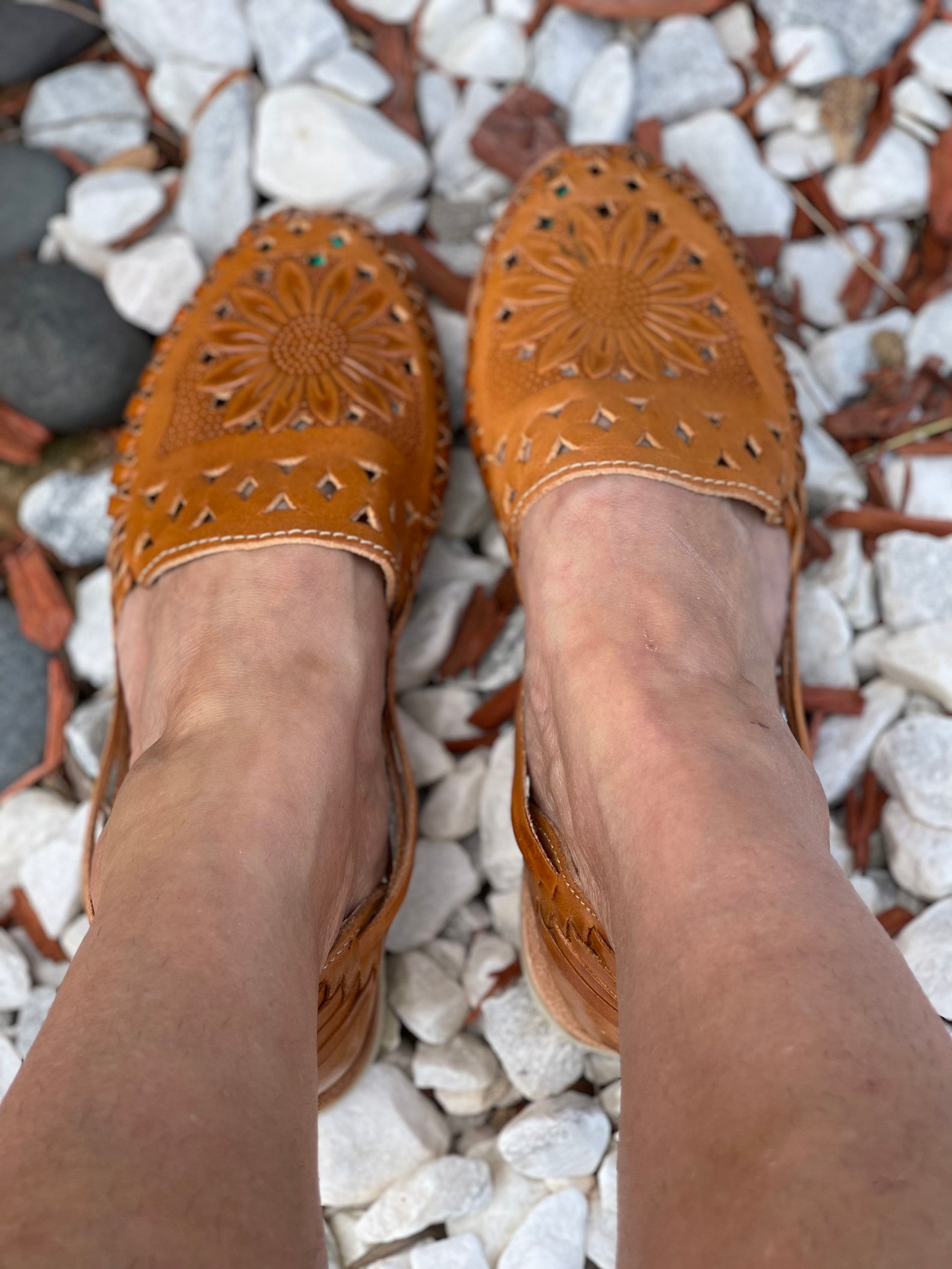 huaraches with sunflower