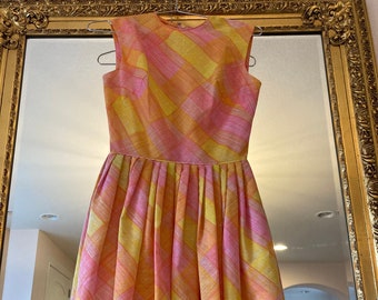 Vestido de primavera y verano de Gay Gibson