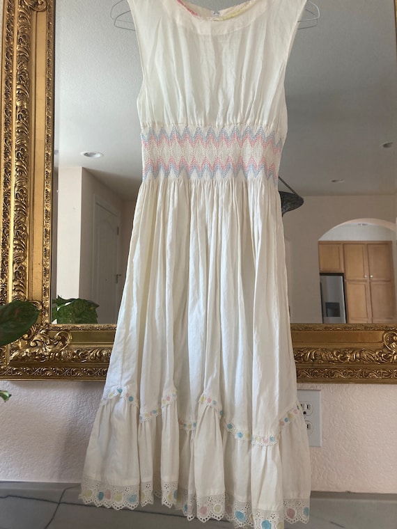 Vintage Feminine Flowy Cotton Dress