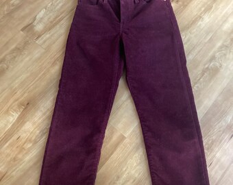 Levi’s Wedgie Straight Maroon Cords