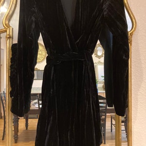 Vintage Black Velvet Lounge Jacket