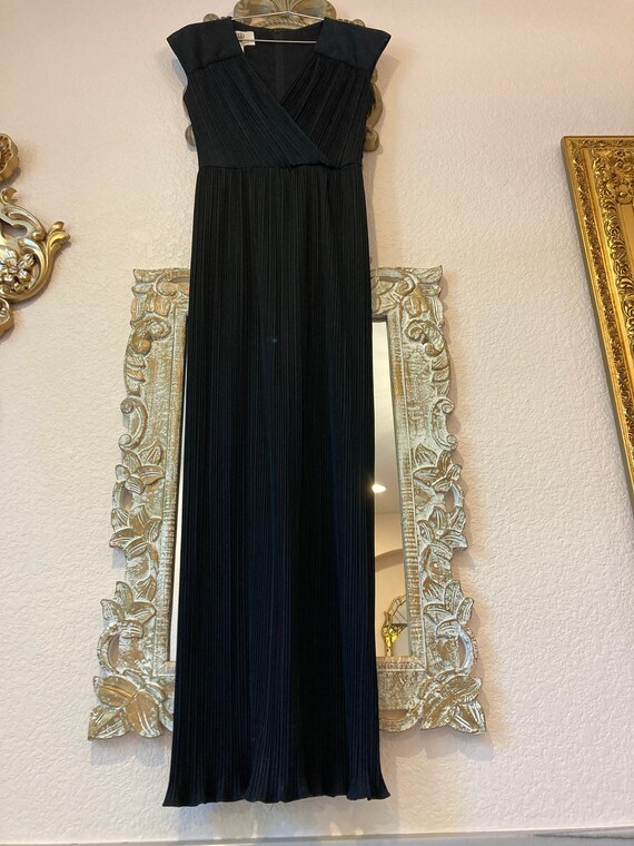 70's Sleeveless Gown by Alfred Shaheen - image 3