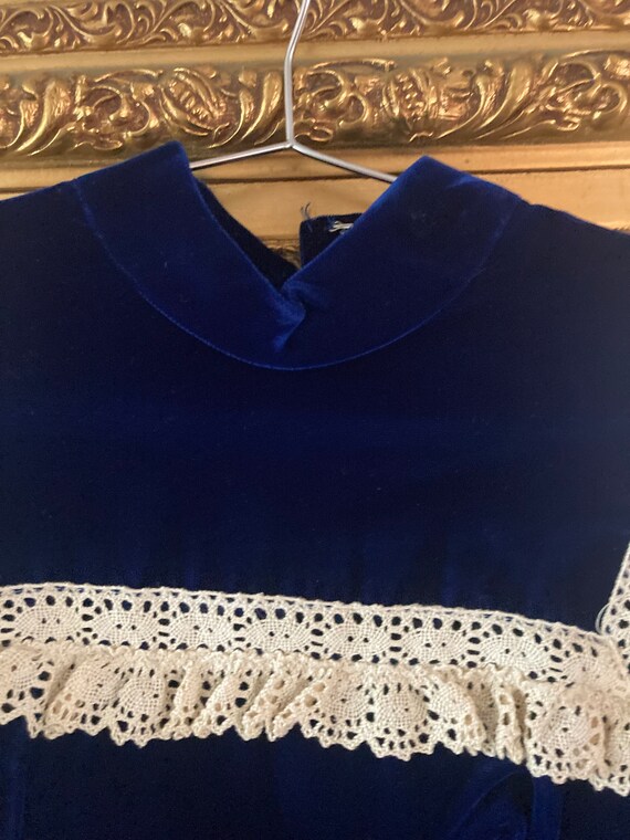 Vintage Blue Velvet Dress - image 9