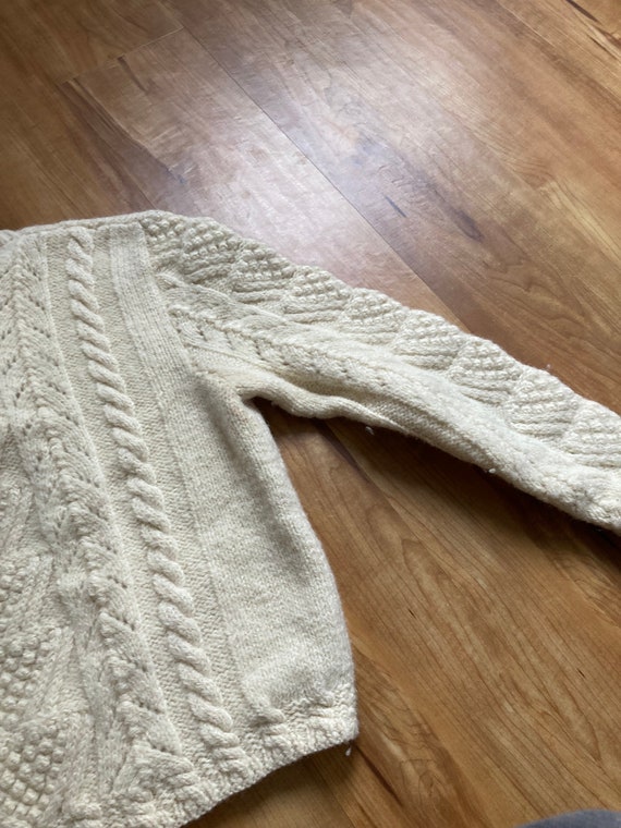 Handmade Wool Sweater - image 10