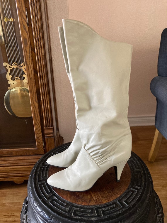 Vintage White Boots - image 1