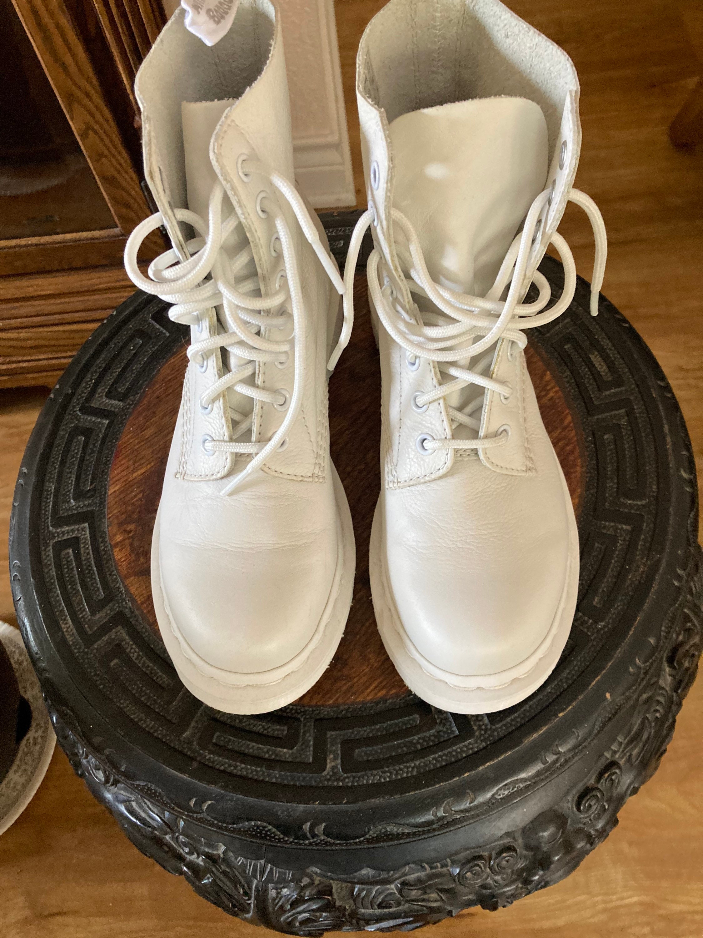 HOT Martens 1460 Mono Dr Martens Mono 146 White Discount Dr