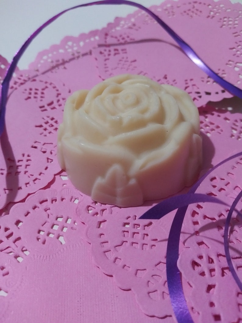 Shea Butter Facial Soap image 3