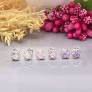 Sterling Silver Round Cubic Zirconia Stud Earrings with Sparkly CZ Crystals, Simple and Minimalist, Geometric and Discreet, Floral Studs
