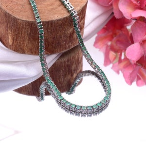 925 Sterling Silber Lange Kette ~ AAA+ Smaragd Tennis Halskette ~ Handgefertigter Schmuck ~ Smaragd Edelstein Halskette ~ Geburtsstein Halskette für Frauen