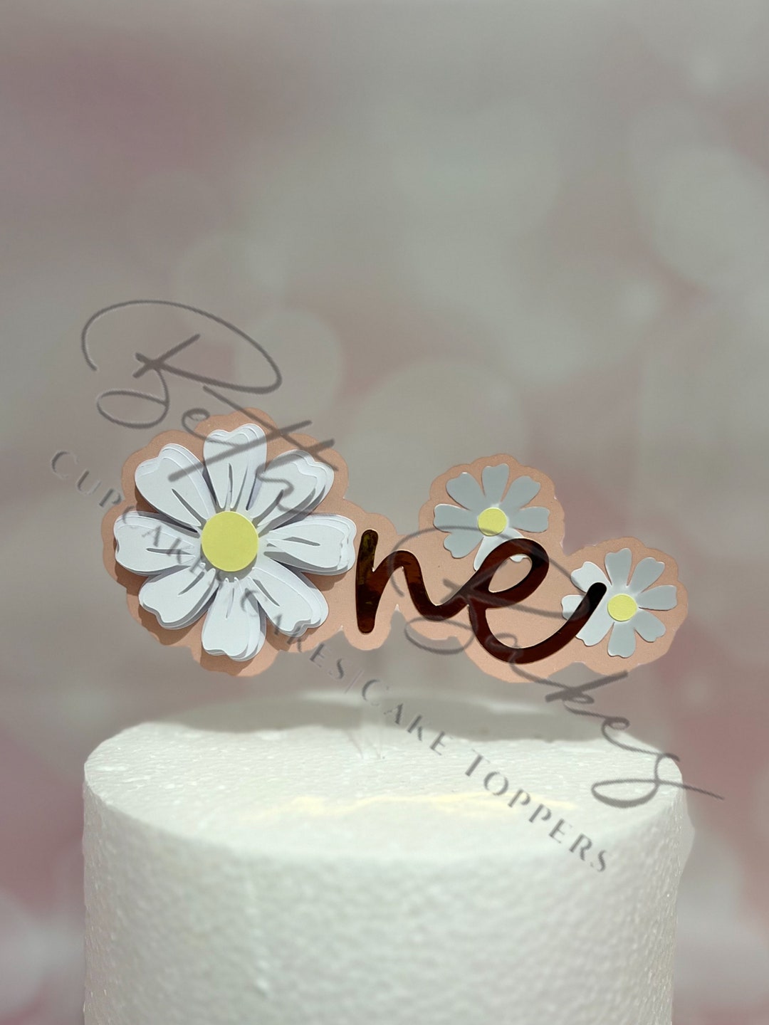 One Daisy Flower Cake Topper - Etsy