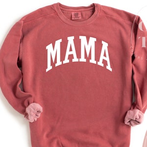 Custom Mom Comfort Colors Sweatshirt, Christmas Mother gift, Gift for Granny, Crewneck Comfort Colors, Custom Text Sweater, MOM, Mama, Mimi