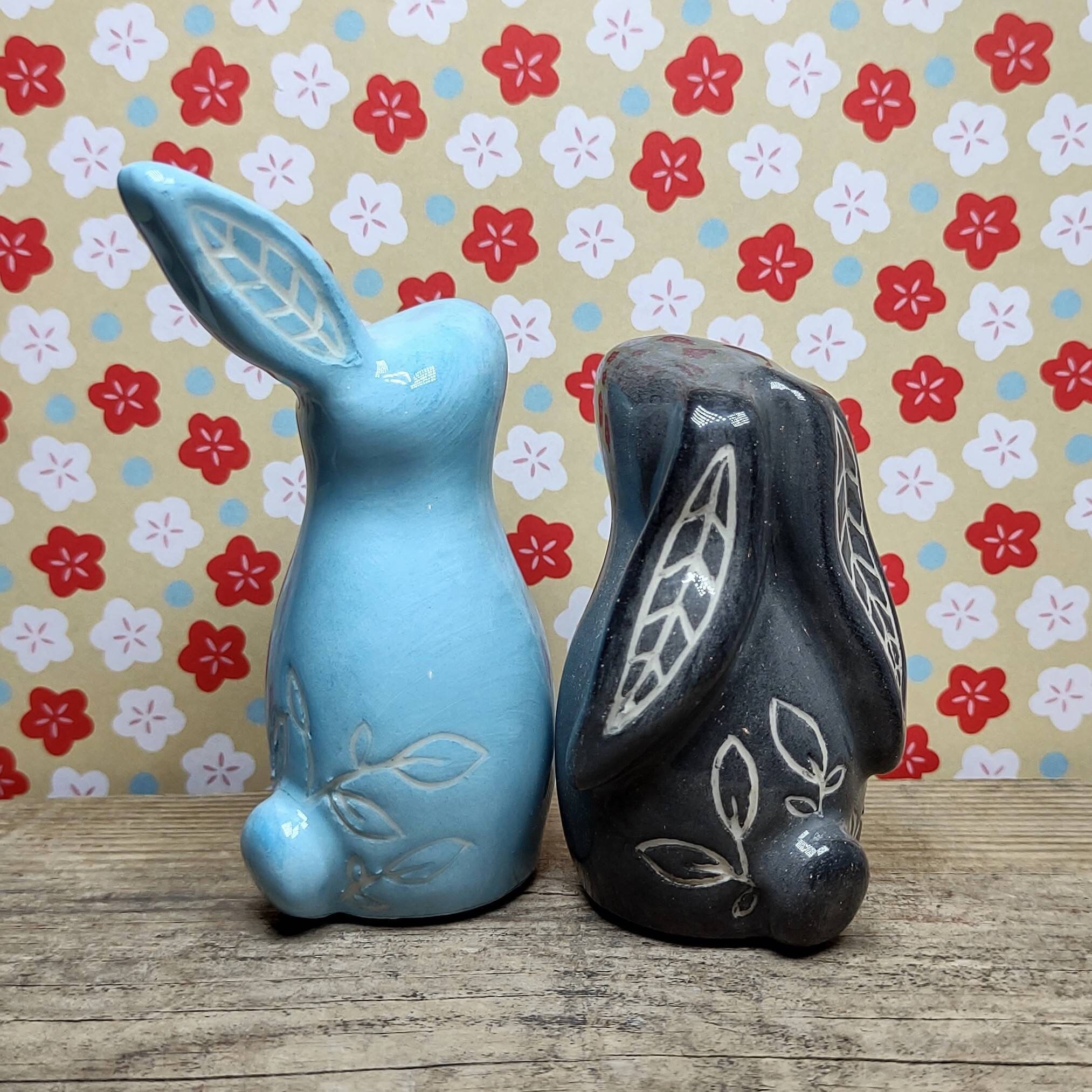 Deux Lapins Amoureux de Pâques en Faïence 6 cm