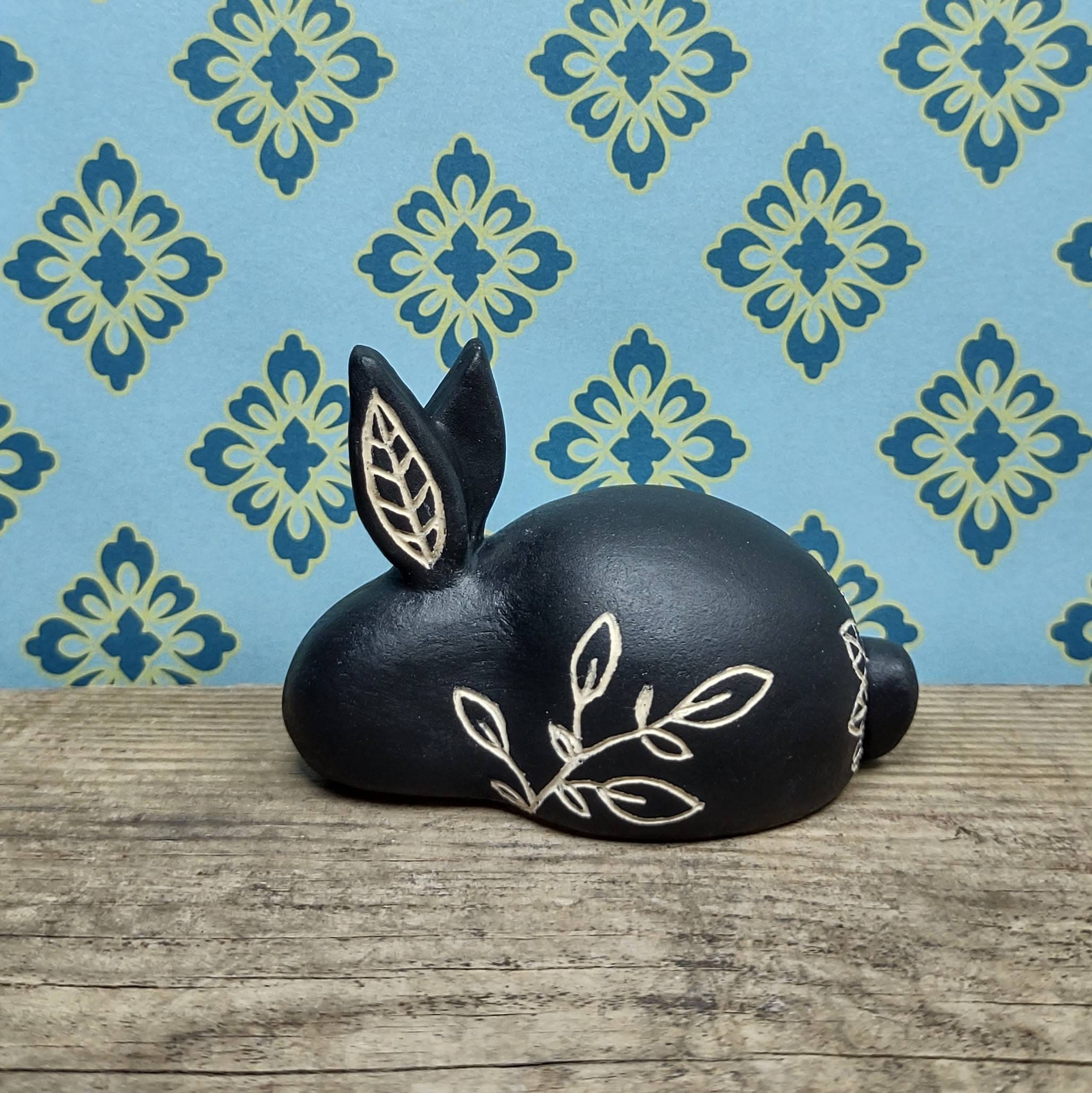 Petit Lapin en Faïence 6, 5 cm - Noir Ciré