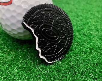 Cookie Golf Ball Marker | golf gift accessory