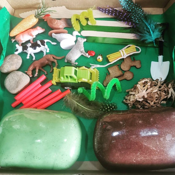 Farm play dough kit