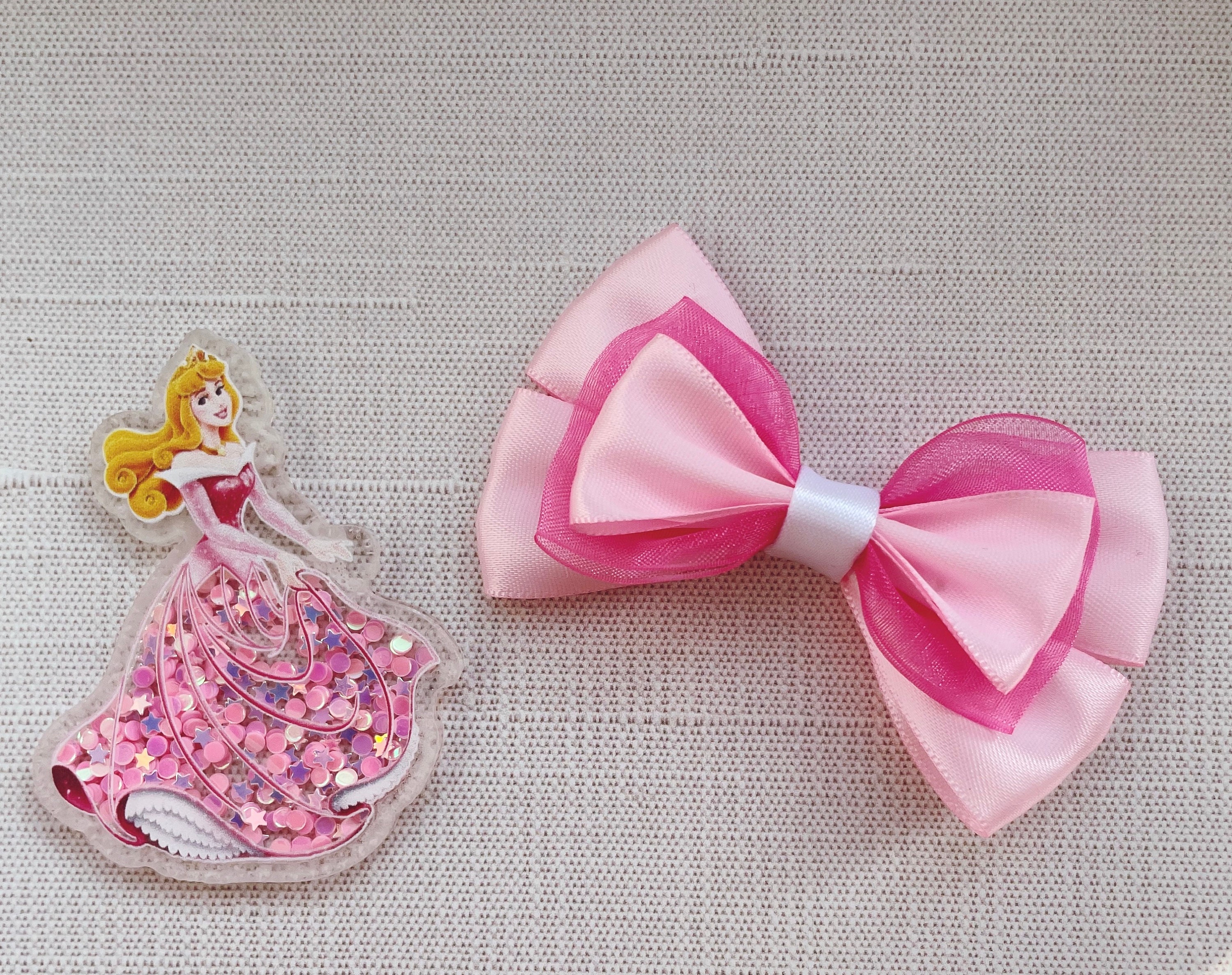 Disney Princess Hair Bow | Character Inspired Alligator Clip  display picture 2