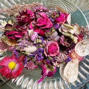 Perfect Potpourri - Beautiful hand selected dried flower gift to send love to someone very special. A token of love.