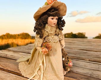 Muñeca de porcelana Emily The Future de Boyds Bears, 1998 / Muñeca coleccionable vintage de edición limitada n.° 4902