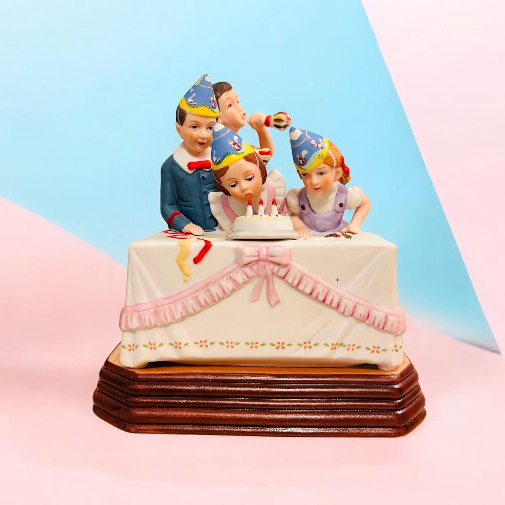 Musical Porcelain Figurine 'the Birthday Party' by Norman Rockwell