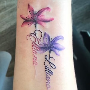 Benutzerdefinierte Blume Kinder Name temporäre Tattoo, personalisierte Name Blumen Fake Tattoo, Tattoo Geschenk für Kinder Mädchen Tochter Mama Frau, Muttertag