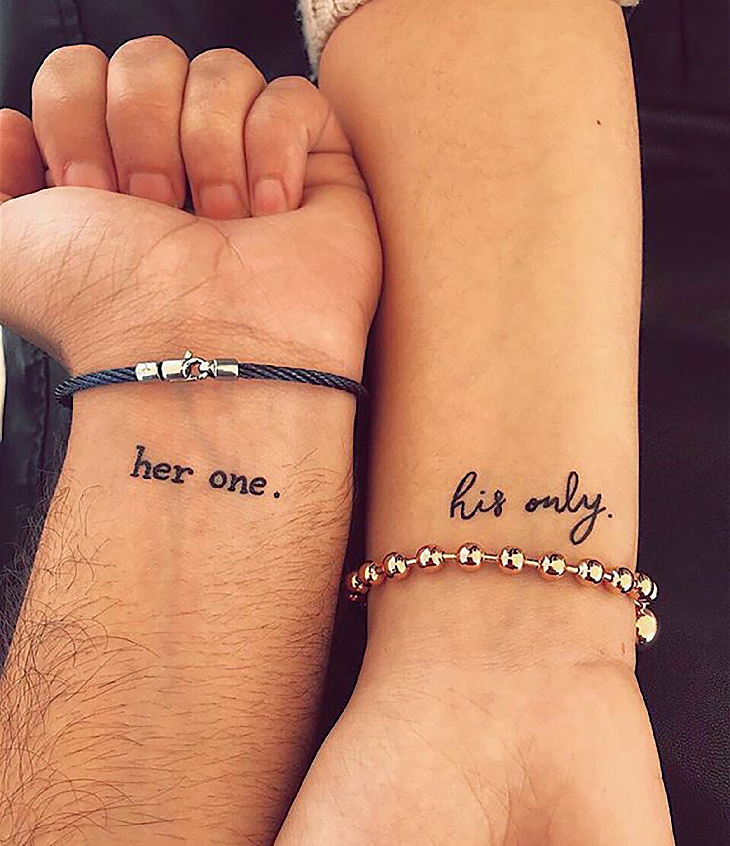 Her One His Only Couple Tattoo Tatouage assorti significatif pour couple  Tatouage temporaire pour couple Petit tatouage amovible imperméable à l'eau  -  France