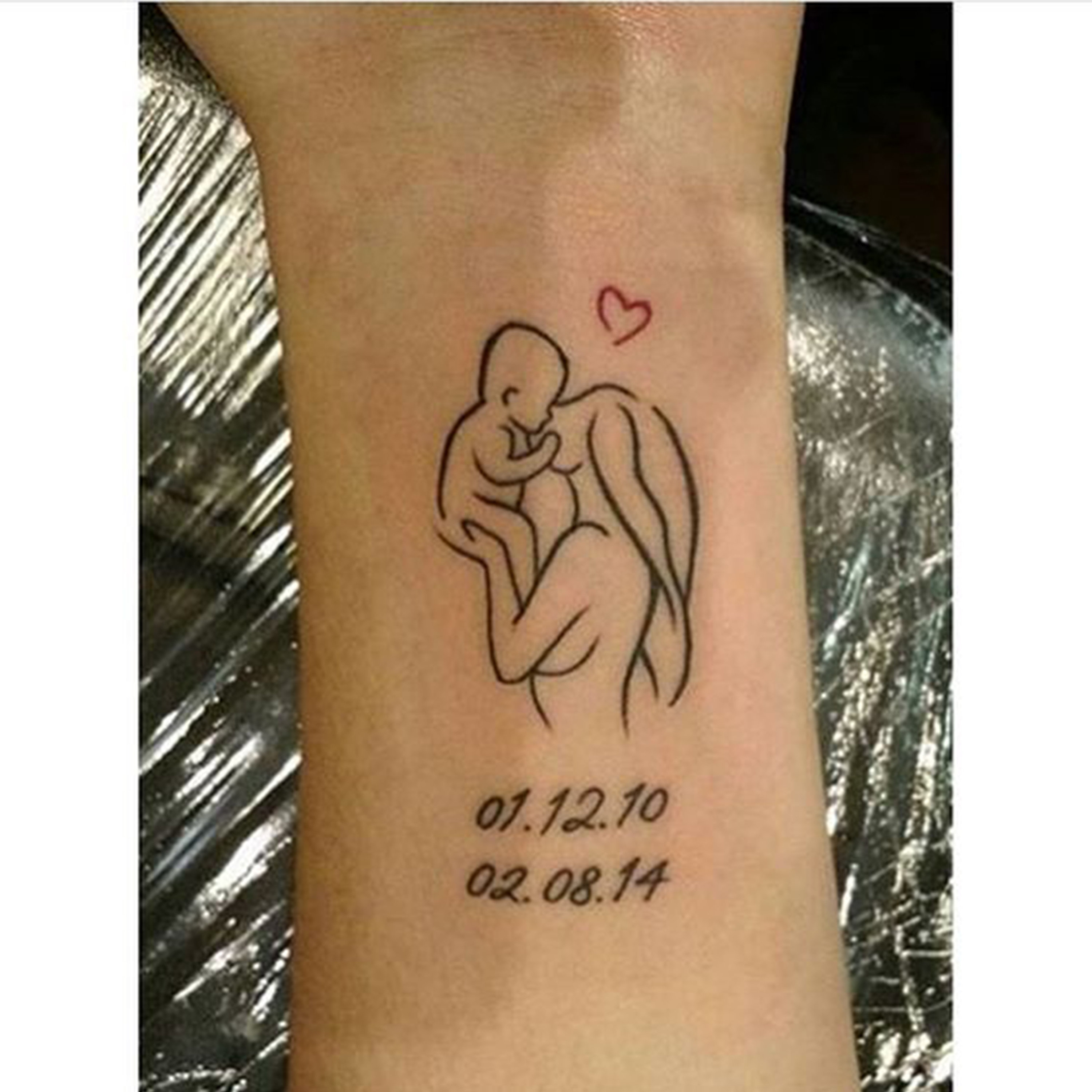 99 Beautiful Mom Tattoo Ideas That Celebrate The Mother-Child Bond | Bored  Panda