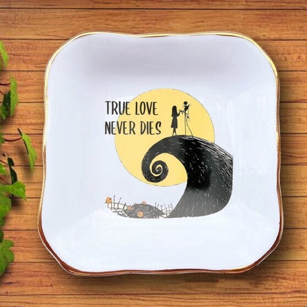 True Love Never Dies Ring Dish, Christmas Couple Trinket Tray, Ring Dish Holder Gift For Couple Wife Husband, NBC Halloween Jewelry Dish